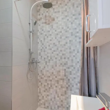 Three-bedroom In Tatil Evi
